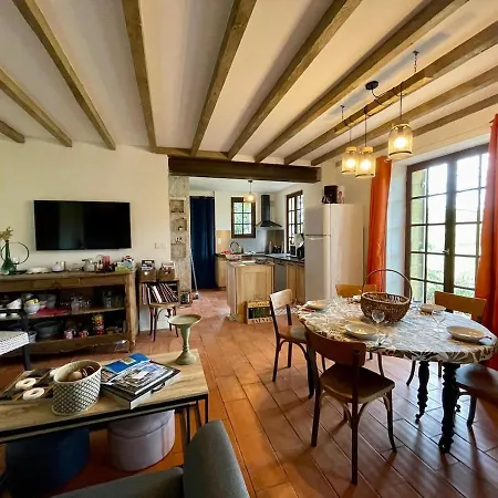 Havre De Paix Pour 6 Personnes Au Centre Du Perigord * Saint-Cyprien (Dordogne)